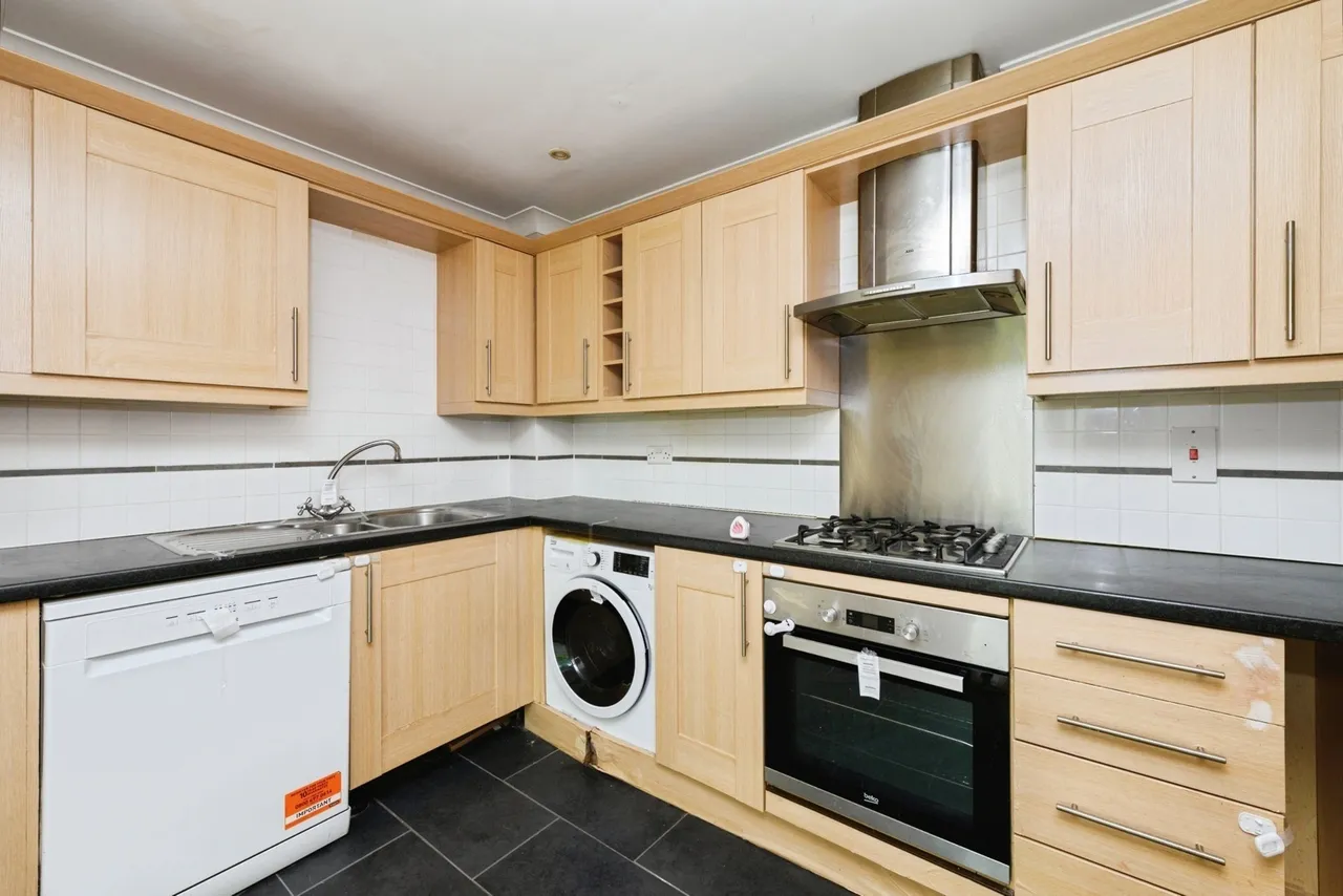 St. Lukes Road, Whyteleafe, Surrey, CR3, photo 8