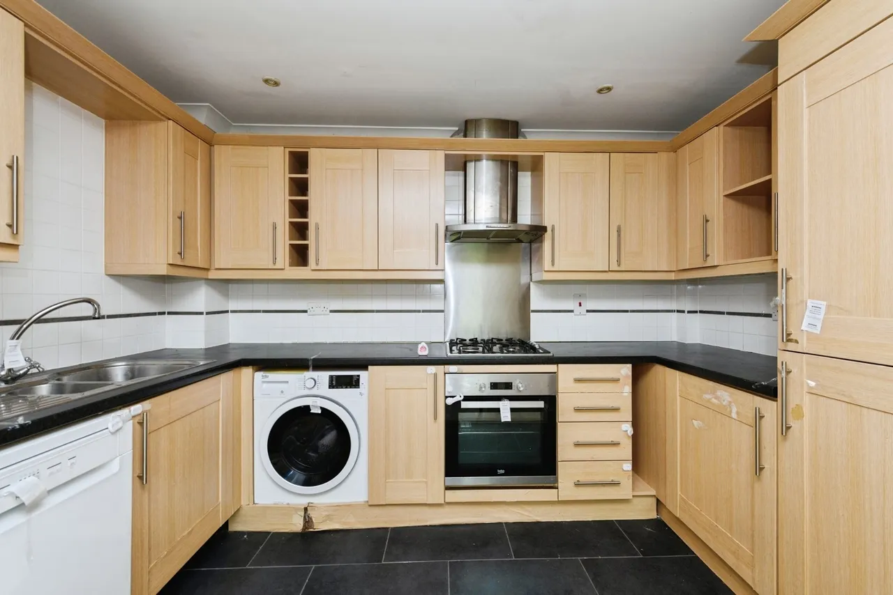 St. Lukes Road, Whyteleafe, Surrey, CR3, photo 3