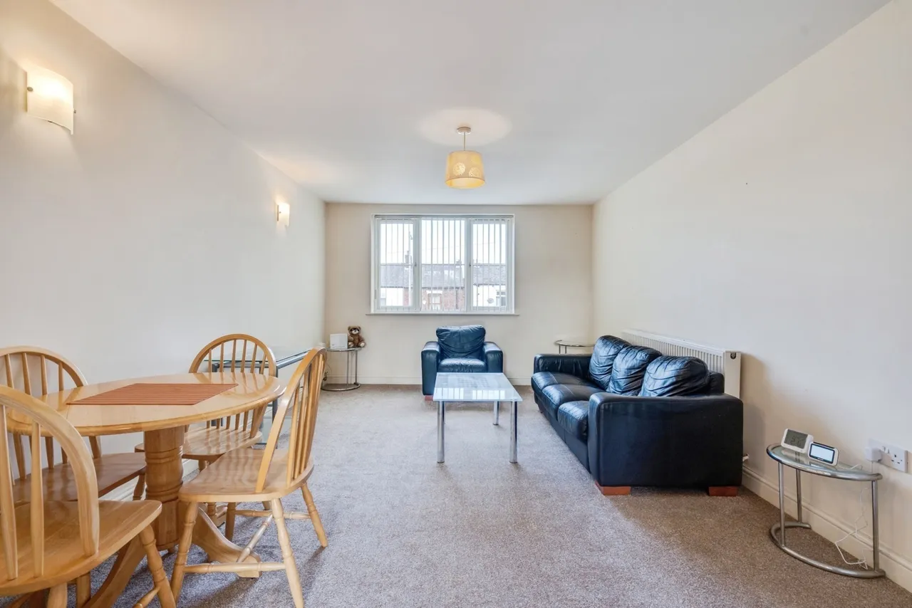 Leigh Road, Bolton, BL5, photo 4