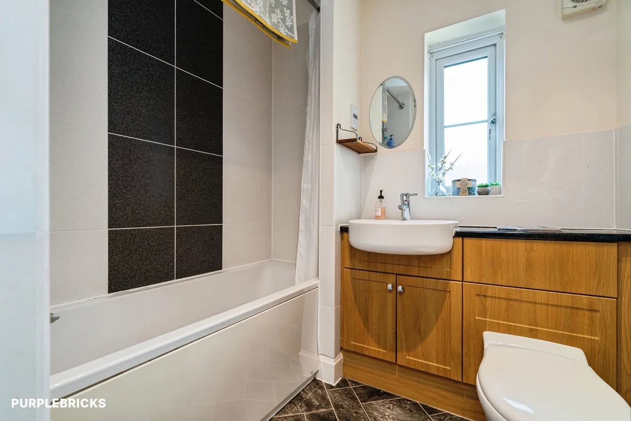 Victory Avenue, Great Yarmouth, NR31, photo 19