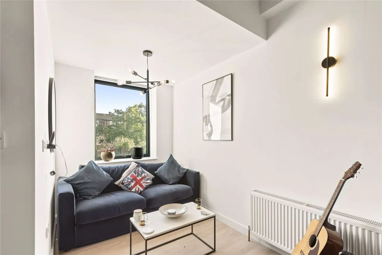 Lyveden Road, London, SW17 9DU, photo 4