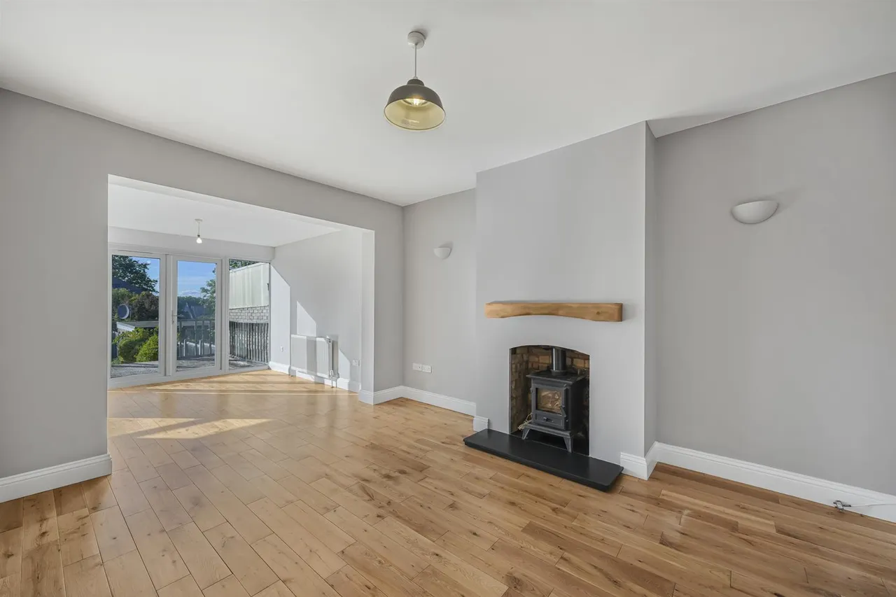 Seymour Road, North Chingford, E4, photo 4