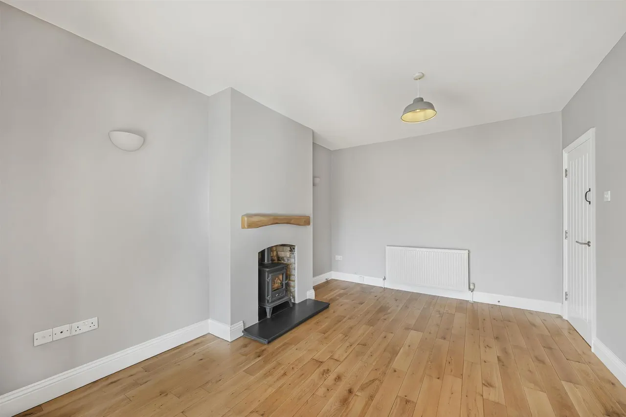 Seymour Road, North Chingford, E4, photo 8
