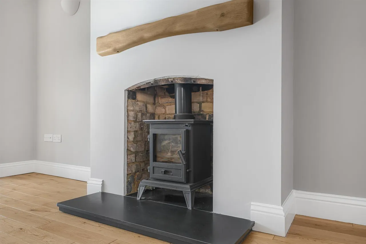 Seymour Road, North Chingford, E4, photo 9