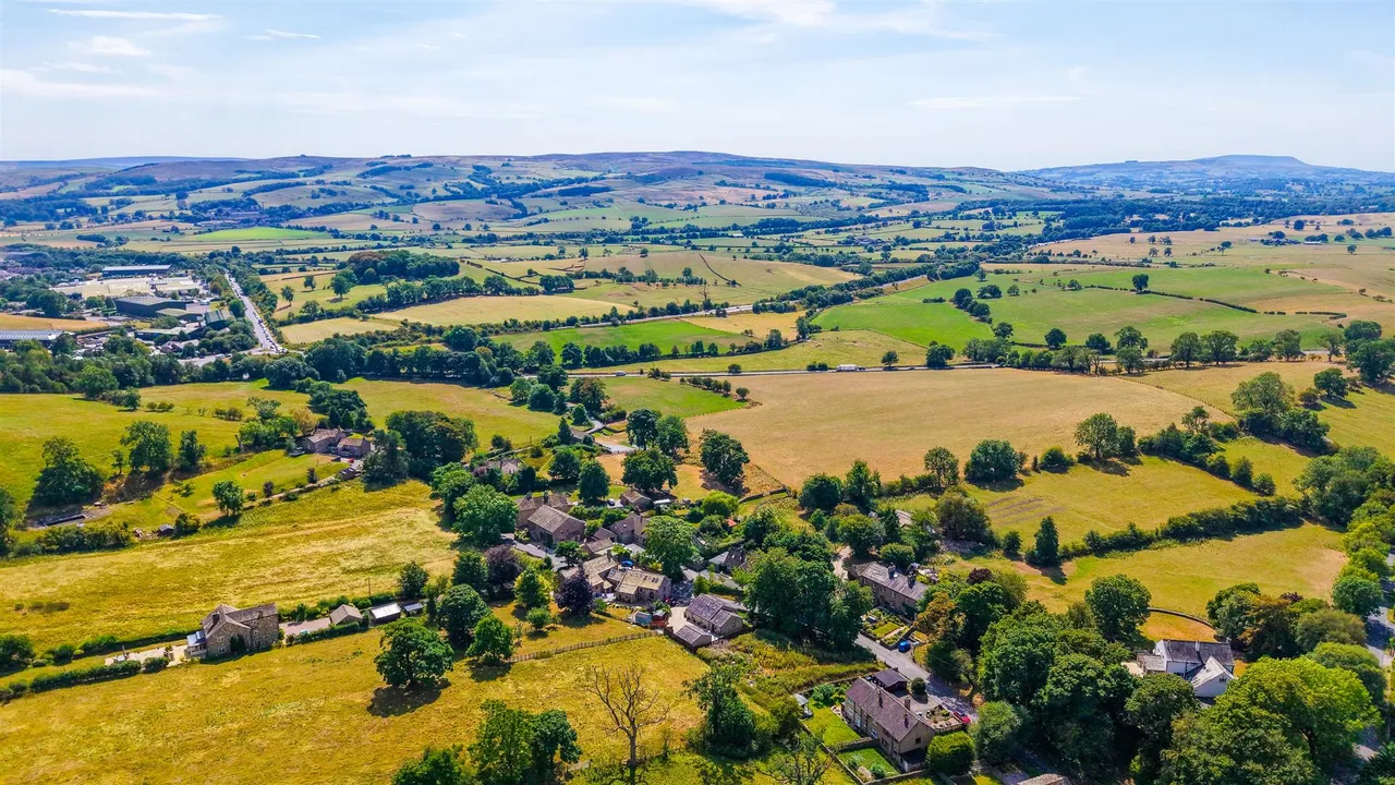 Stirton Lane, Stirton, Skipton, BD23 3LN, photo 45