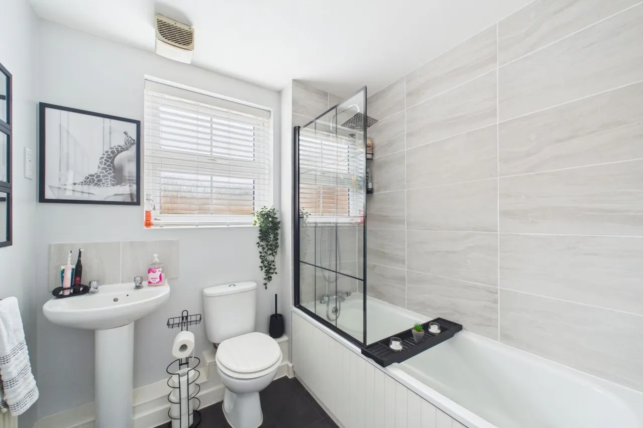 Drakes Avenue, Leighton Buzzard, LU7, photo 4