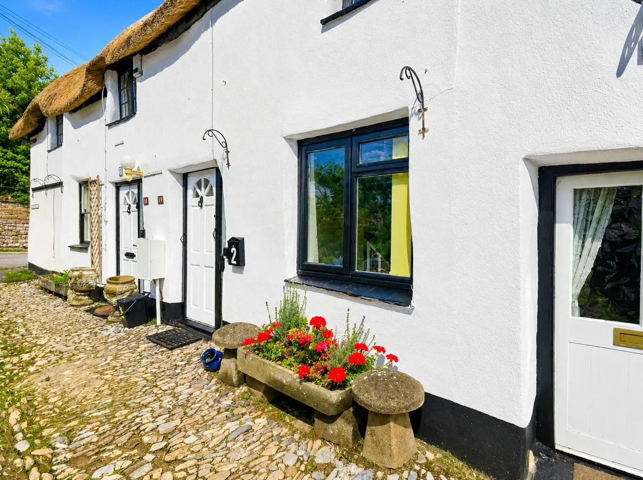 1 bed house for sale, Eaton Place, Paignton, TQ4