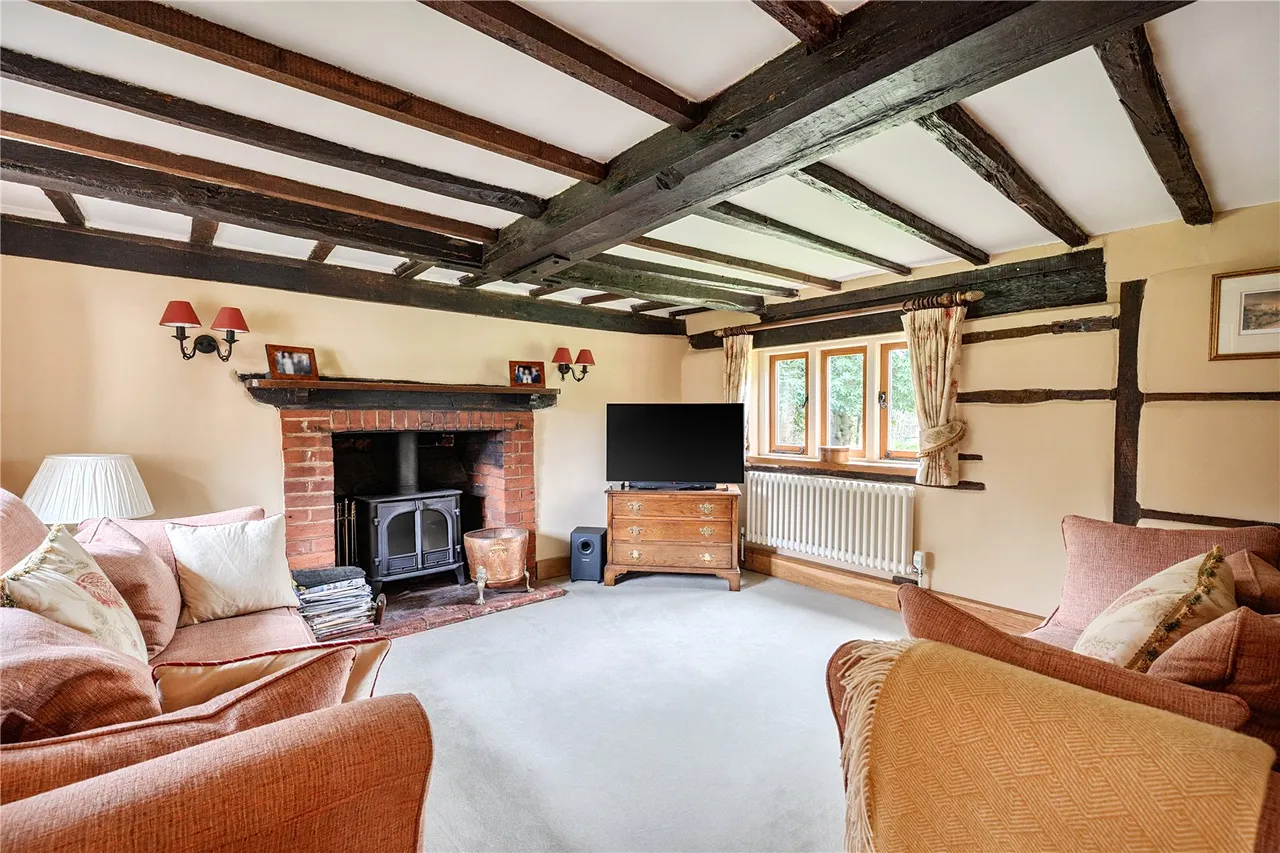 Thatch Cottage, Eversley, Hampshire, RG27 0RP, photo 10