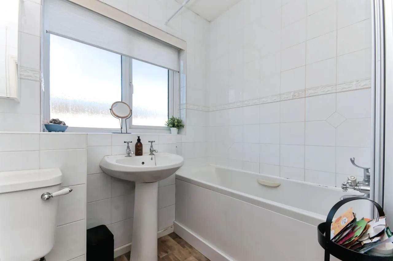 Furness Road, Eastbourne, BN21, photo 7