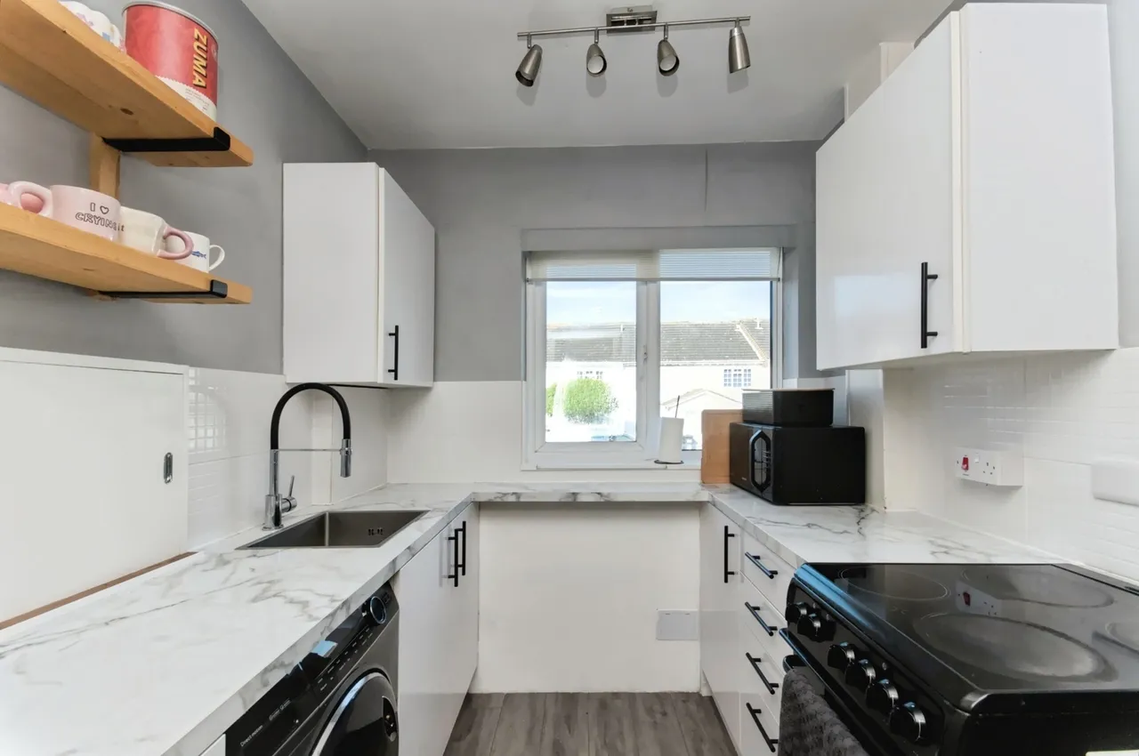 Furness Road, Eastbourne, BN21, photo 3
