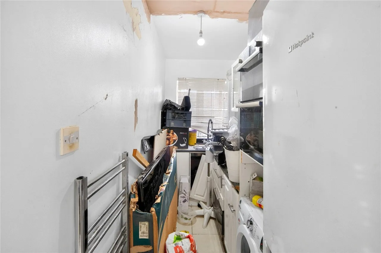 Grants Close, London, NW7, photo 14