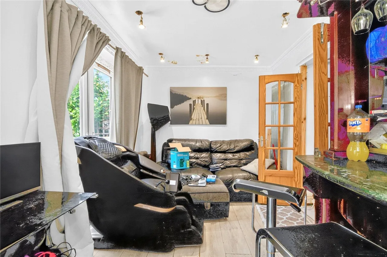Grants Close, London, NW7, photo 7