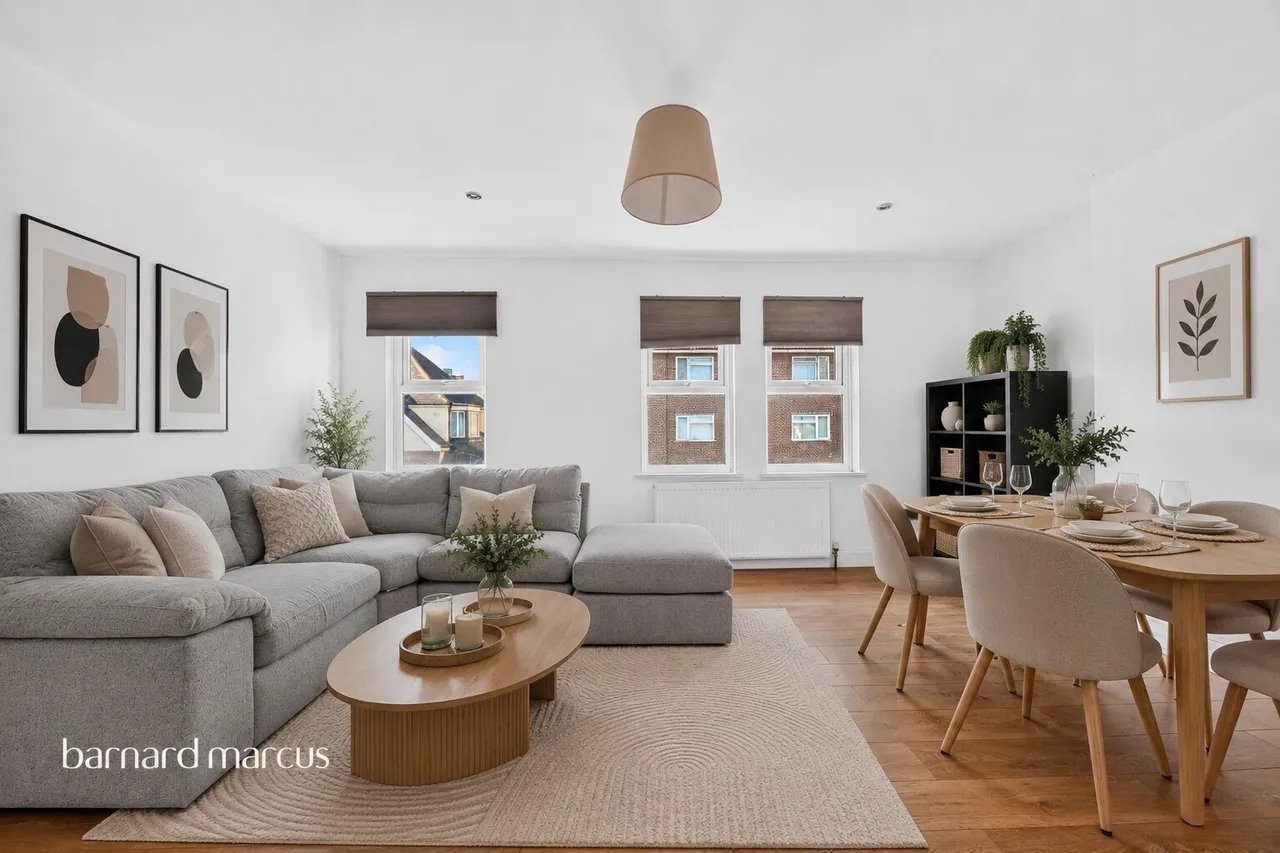 2 bed flat for sale — Clarence Road, CROYDON