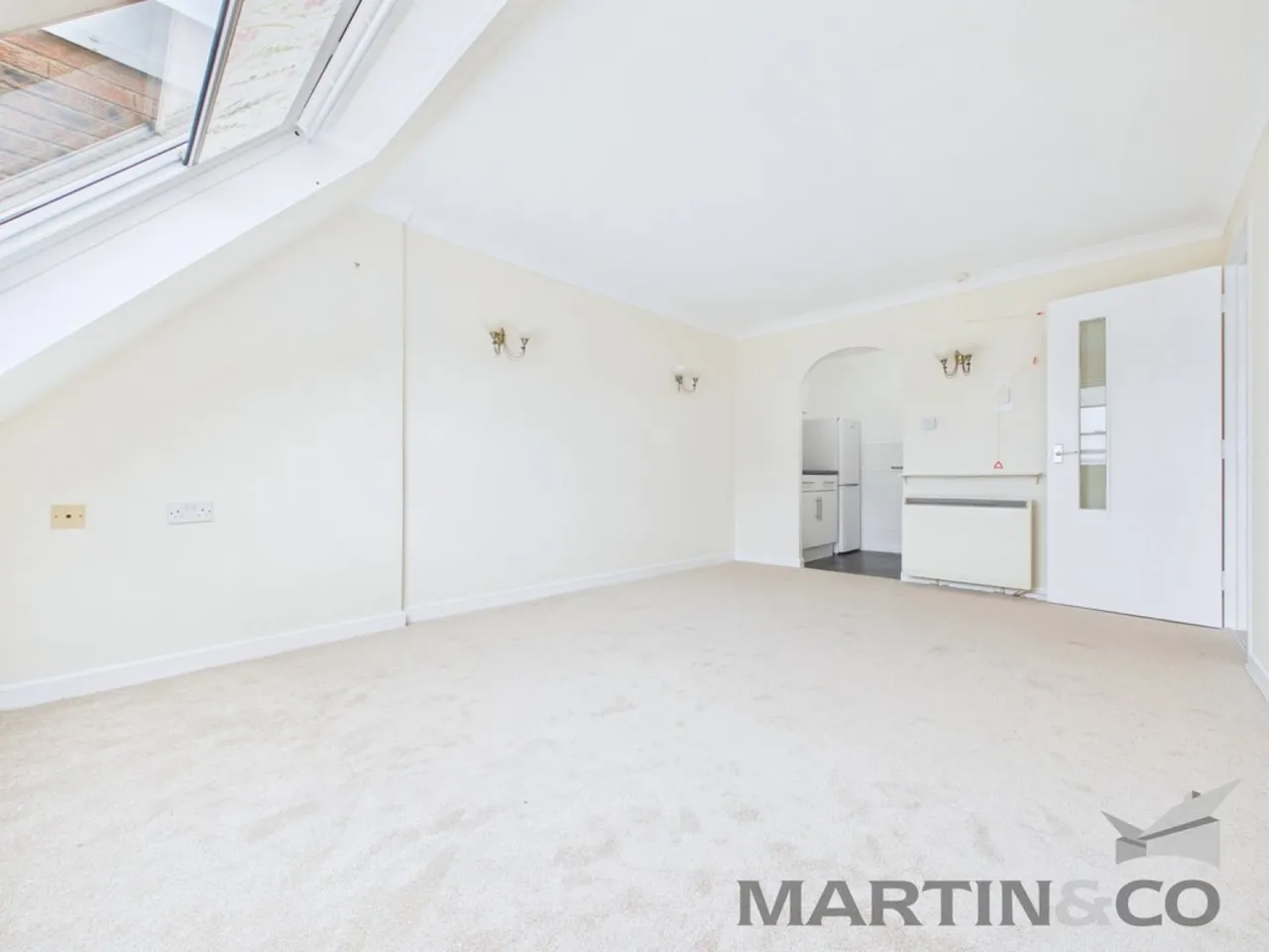 Retirement Flat, Homegrove House, Southsea, photo 2