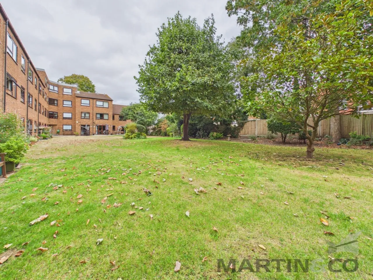 Retirement Flat, Homegrove House, Southsea, photo 9