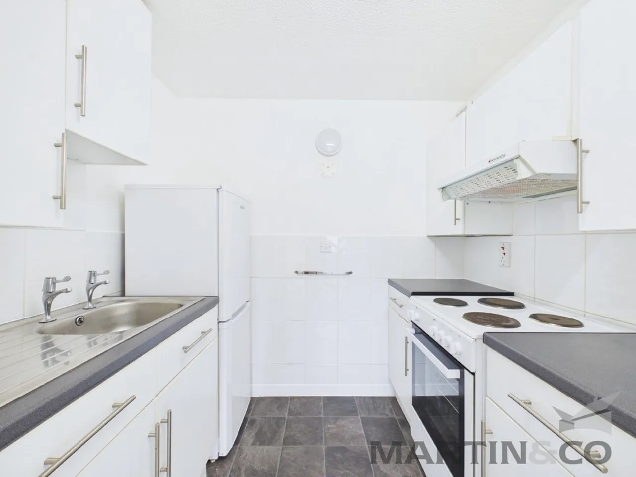 Retirement Flat, Homegrove House, Southsea, photo 3