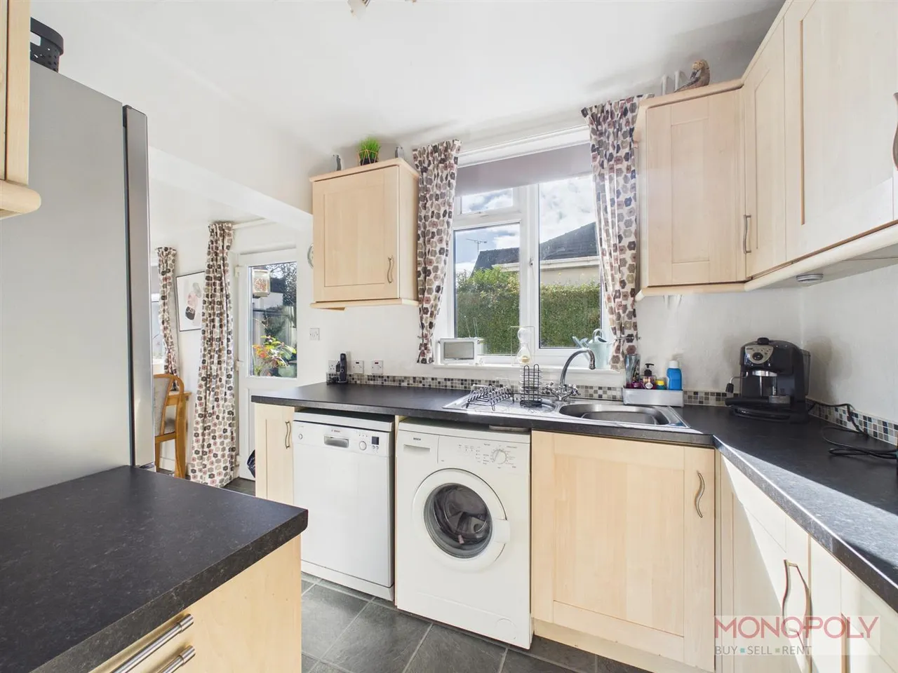 Beech Wood Croeshowell Lane, Rossett, LL12, photo 9
