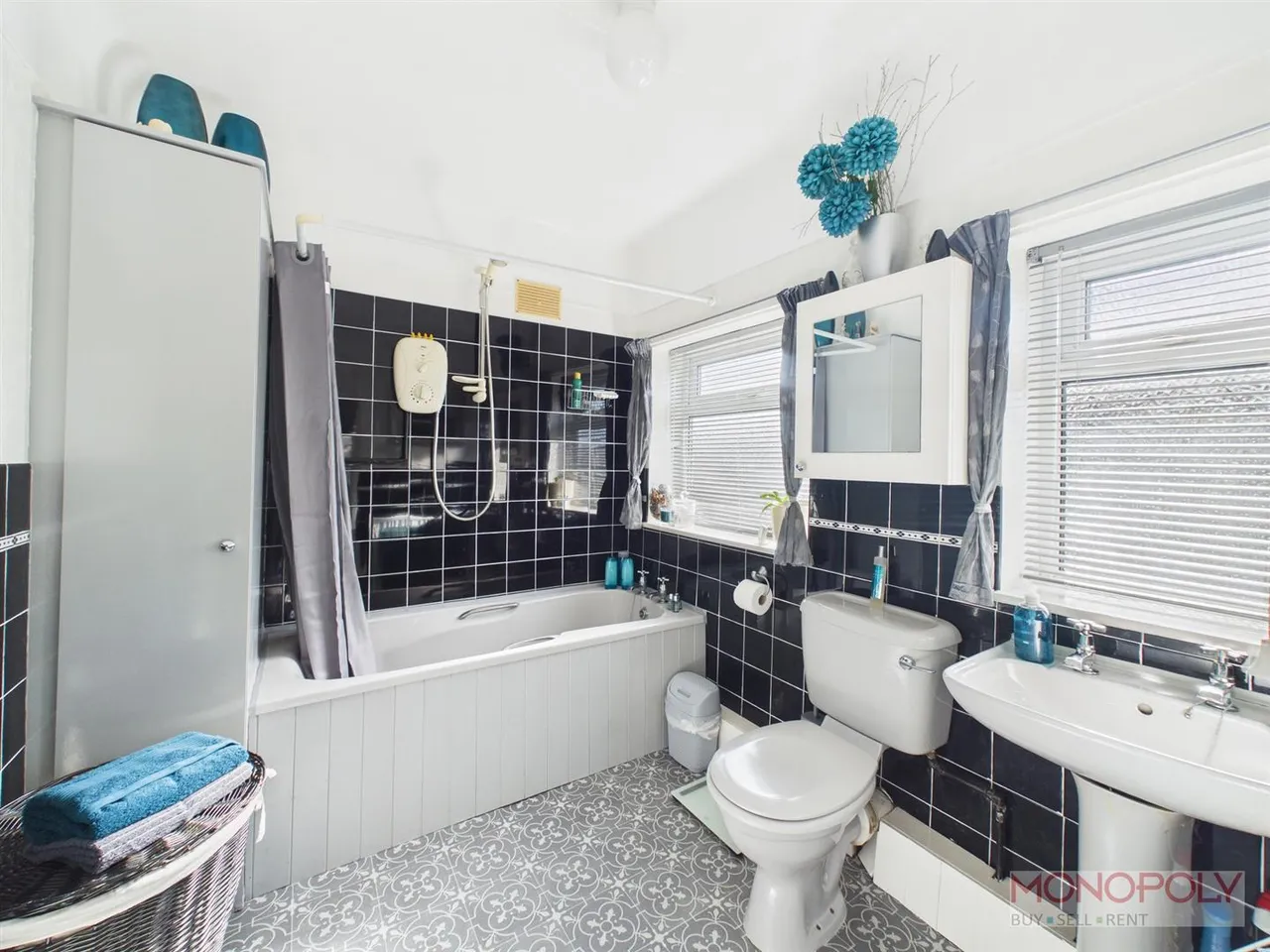 Beech Wood Croeshowell Lane, Rossett, LL12, photo 18