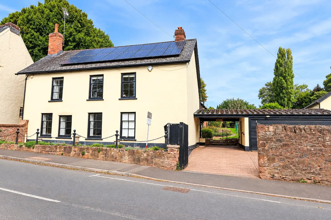 4 bed house for sale, Church Street, Wiveliscombe