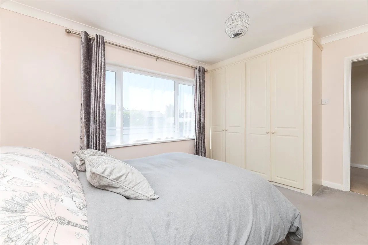 The Avenue, Grayshott, GU26, photo 7