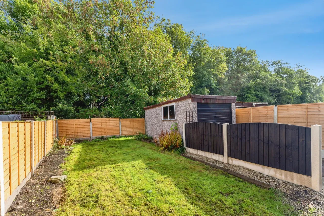 Ringway Avenue, Leigh, WN7, photo 19