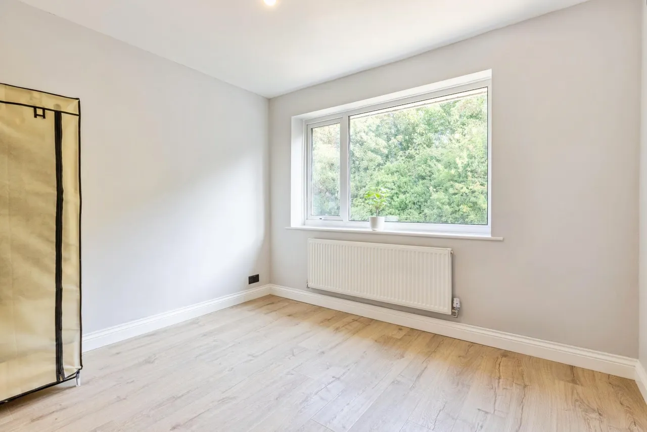 Ringway Avenue, Leigh, WN7, photo 27