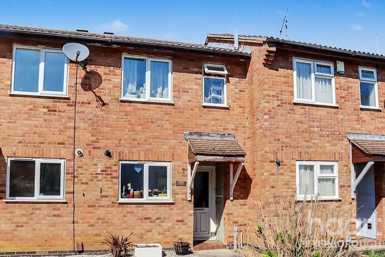 2 bed house for sale, Sunnymead, Werrington, PE4