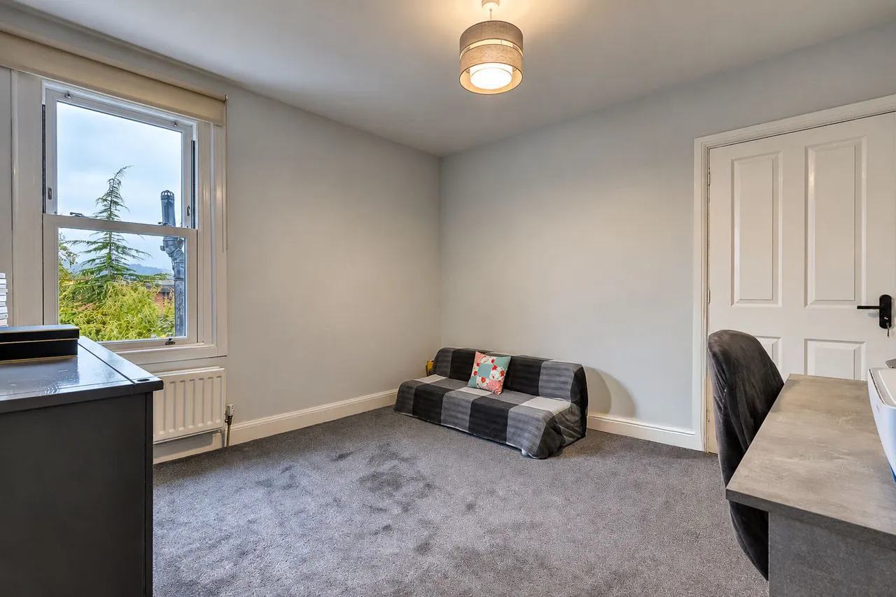 Totteridge Avenue, High Wycombe, HP13, photo 13