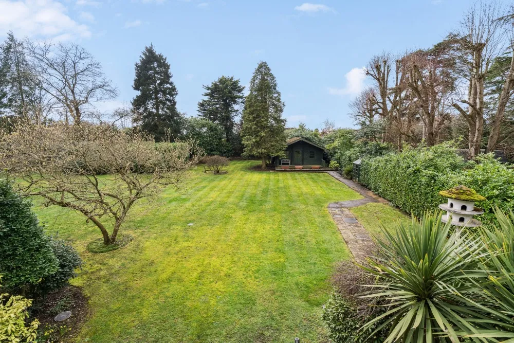 Grove Road, HP9, photo 16