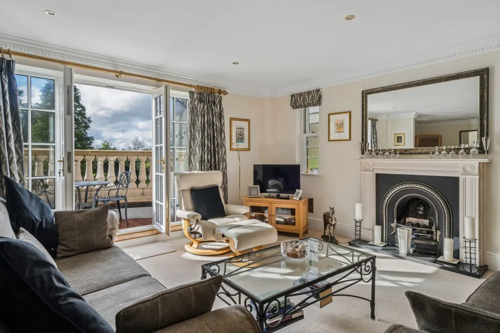 Grove Road, HP9, photo 6