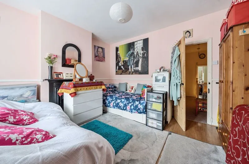 Lansdowne Road, Purley CR8 2PB, photo 6