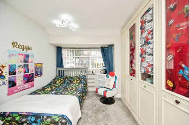 Conway Avenue, Oldbury, B68, photo 13