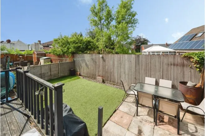 Conway Avenue, Oldbury, B68, photo 20