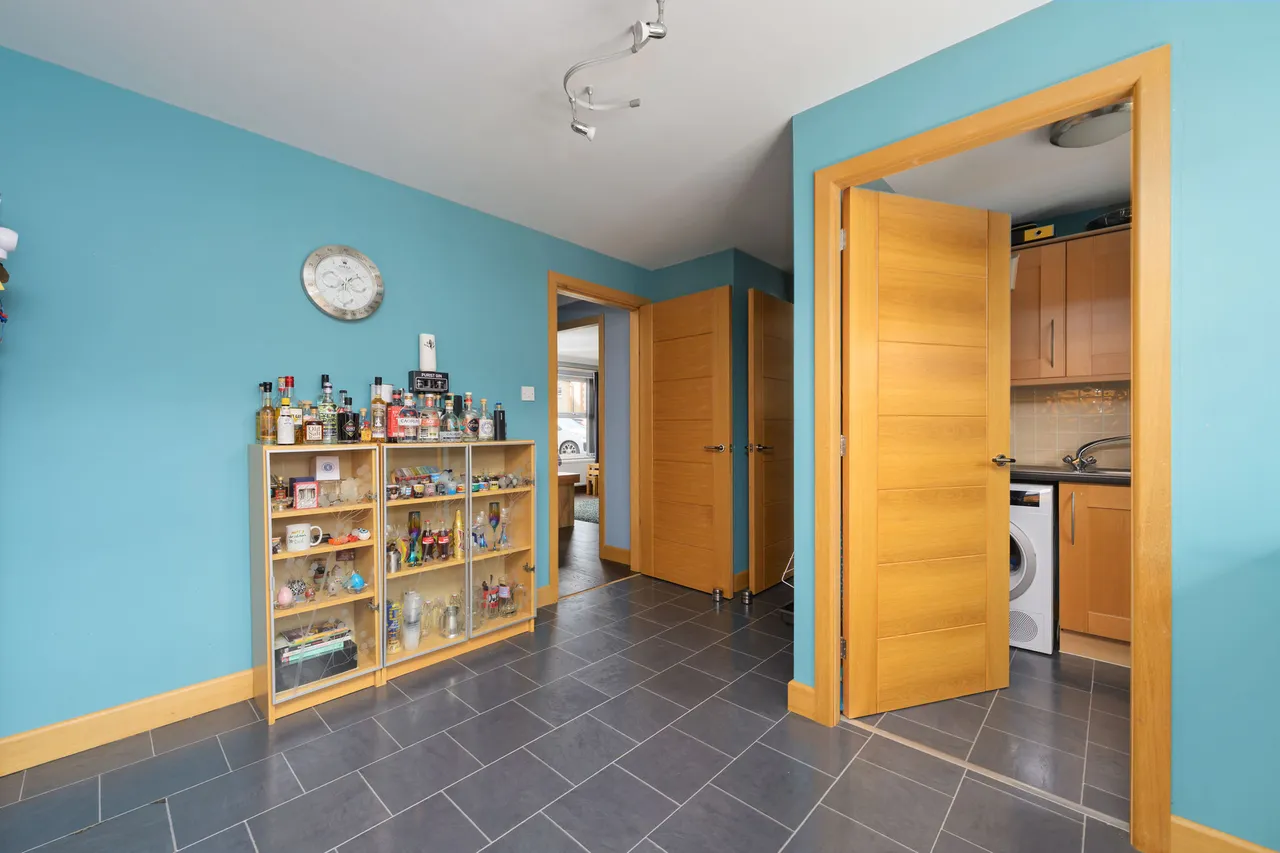 Kennedy Way, Airth, FK2 8GG, photo 9