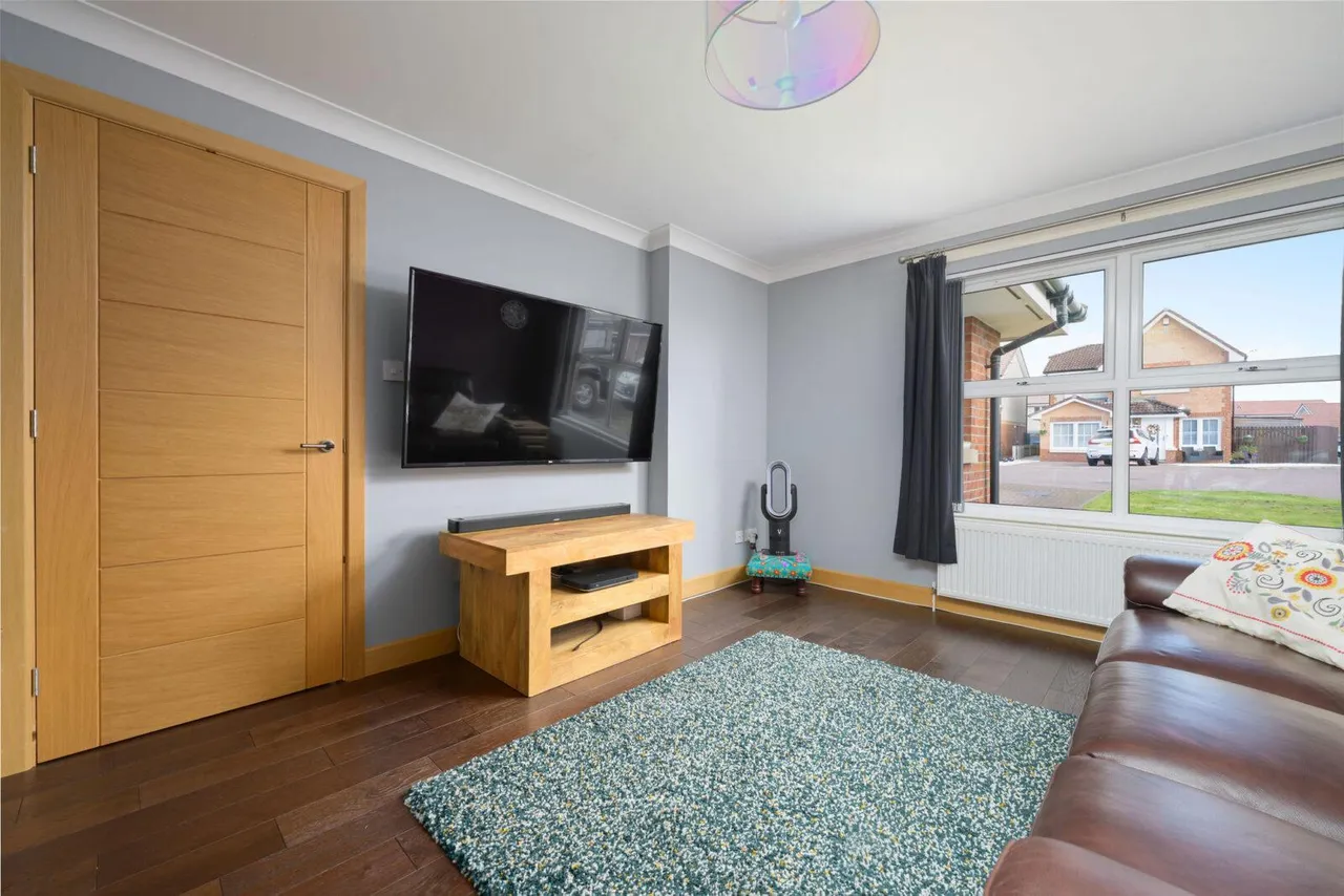 Kennedy Way, Airth, FK2 8GG, photo 7