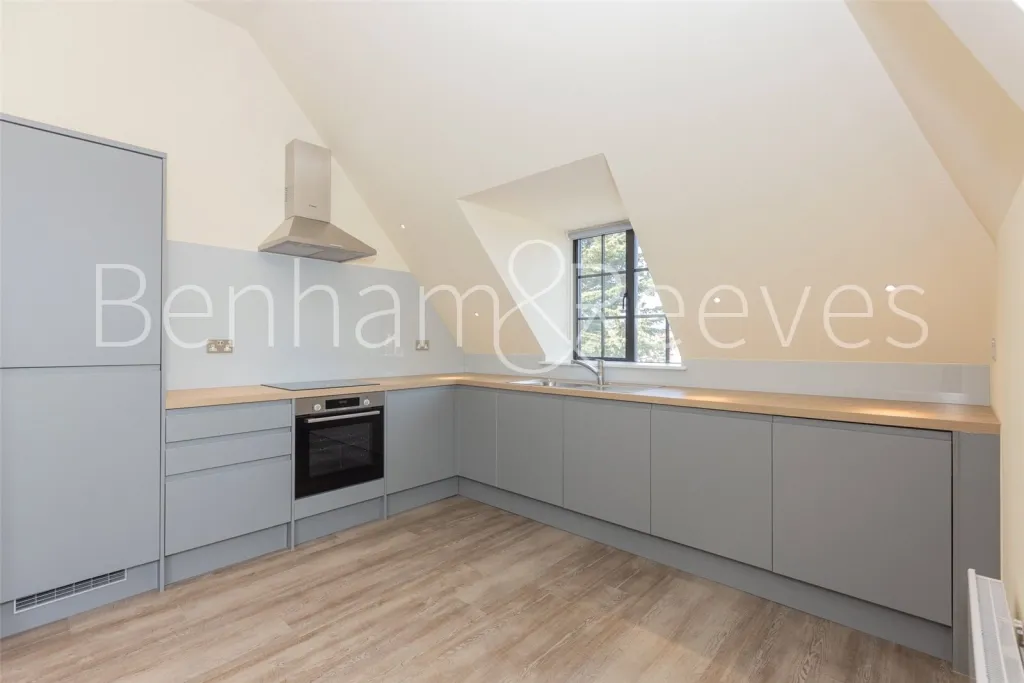 Carlyle Road, Ealing, W5, photo 2