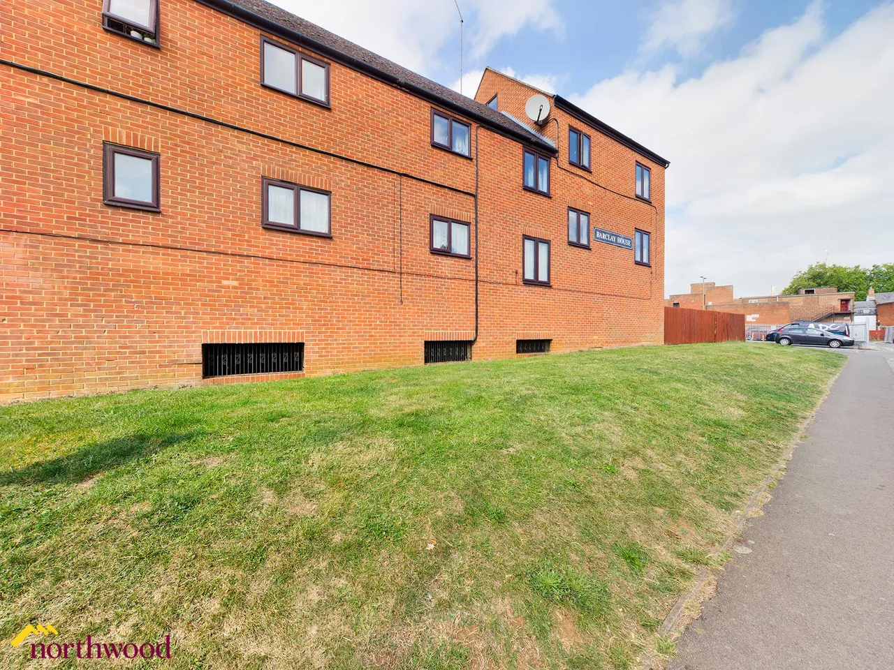 1 bed flat to rent, Christchurch Court, Banbury, OX16