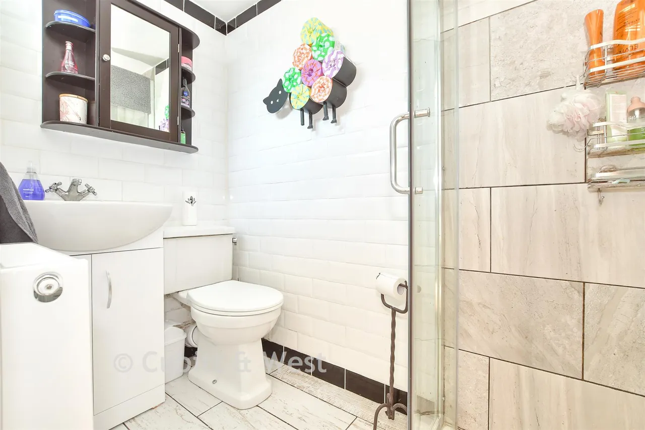 North Row, Uckfield, TN22, photo 10