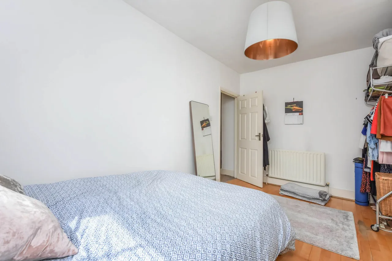 Top Floor, 78 Meadow Road, London, photo 10