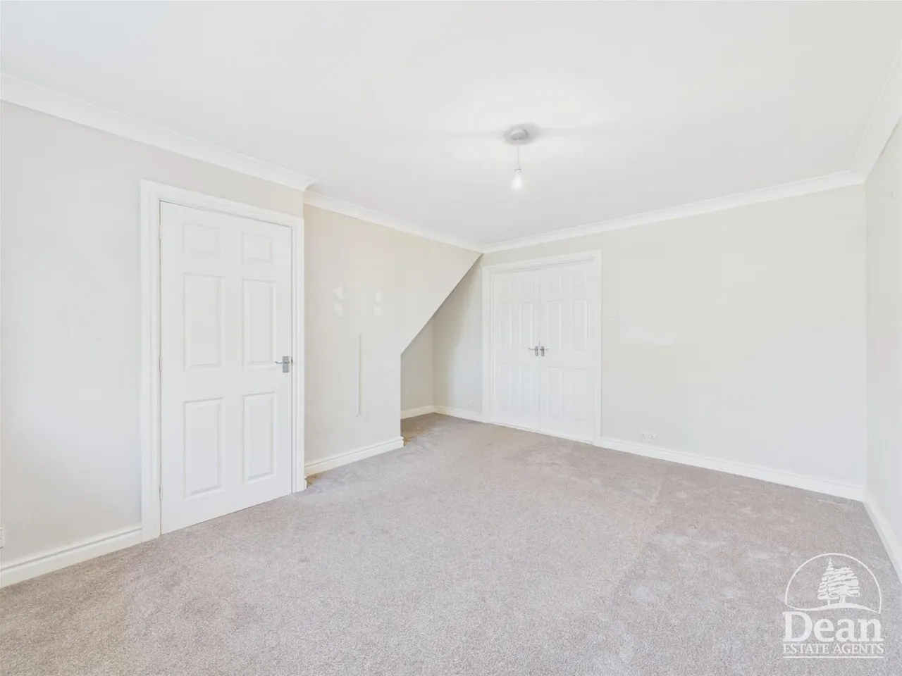 Laburnam Way, Bulwark, Chepstow, photo 6