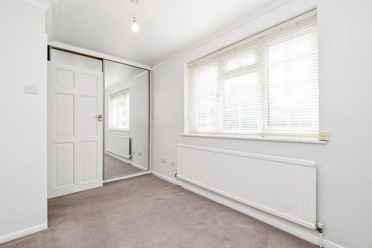 Jacklin Green, Woodford Green, IG8, photo 10