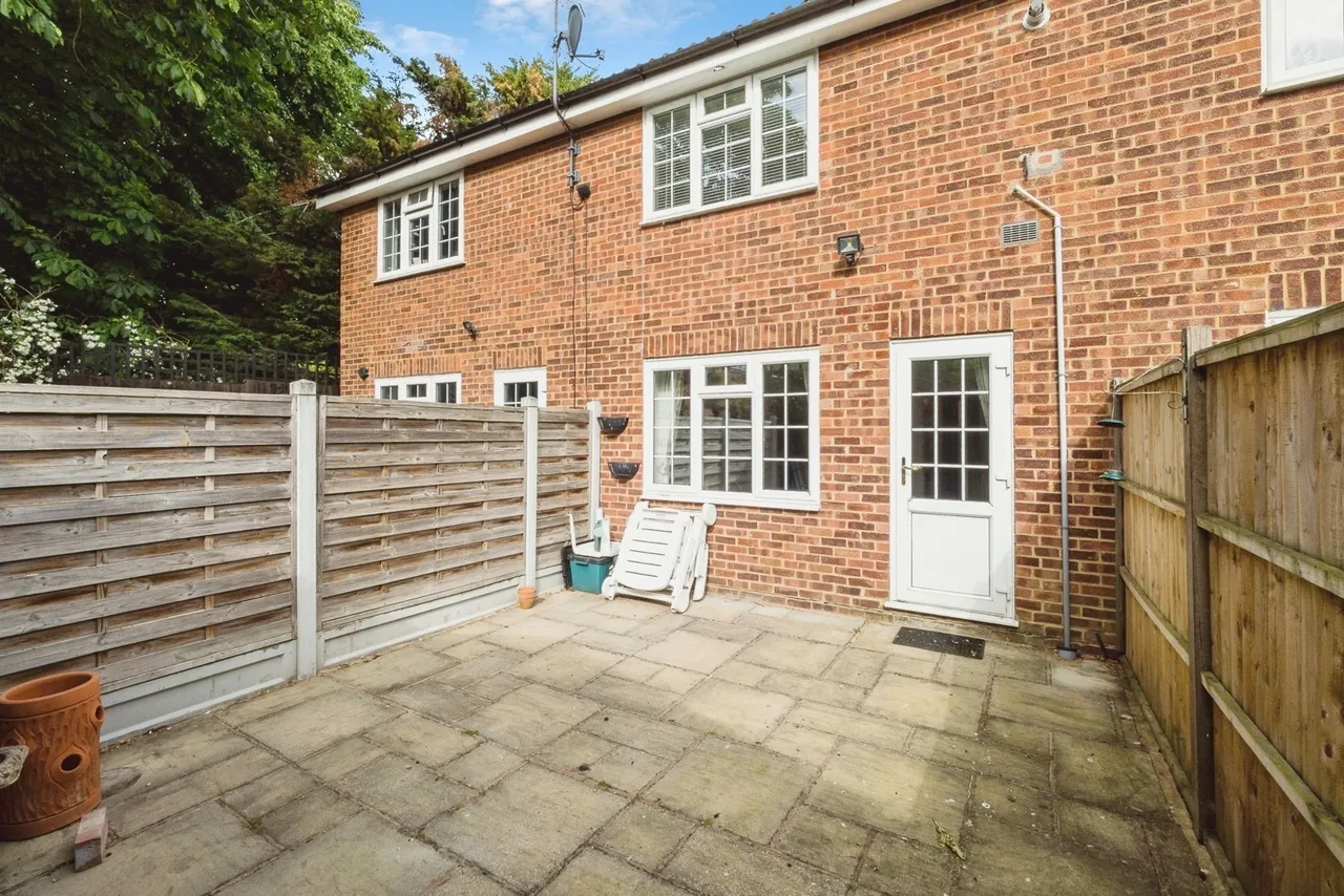 Jacklin Green, Woodford Green, IG8, photo 13
