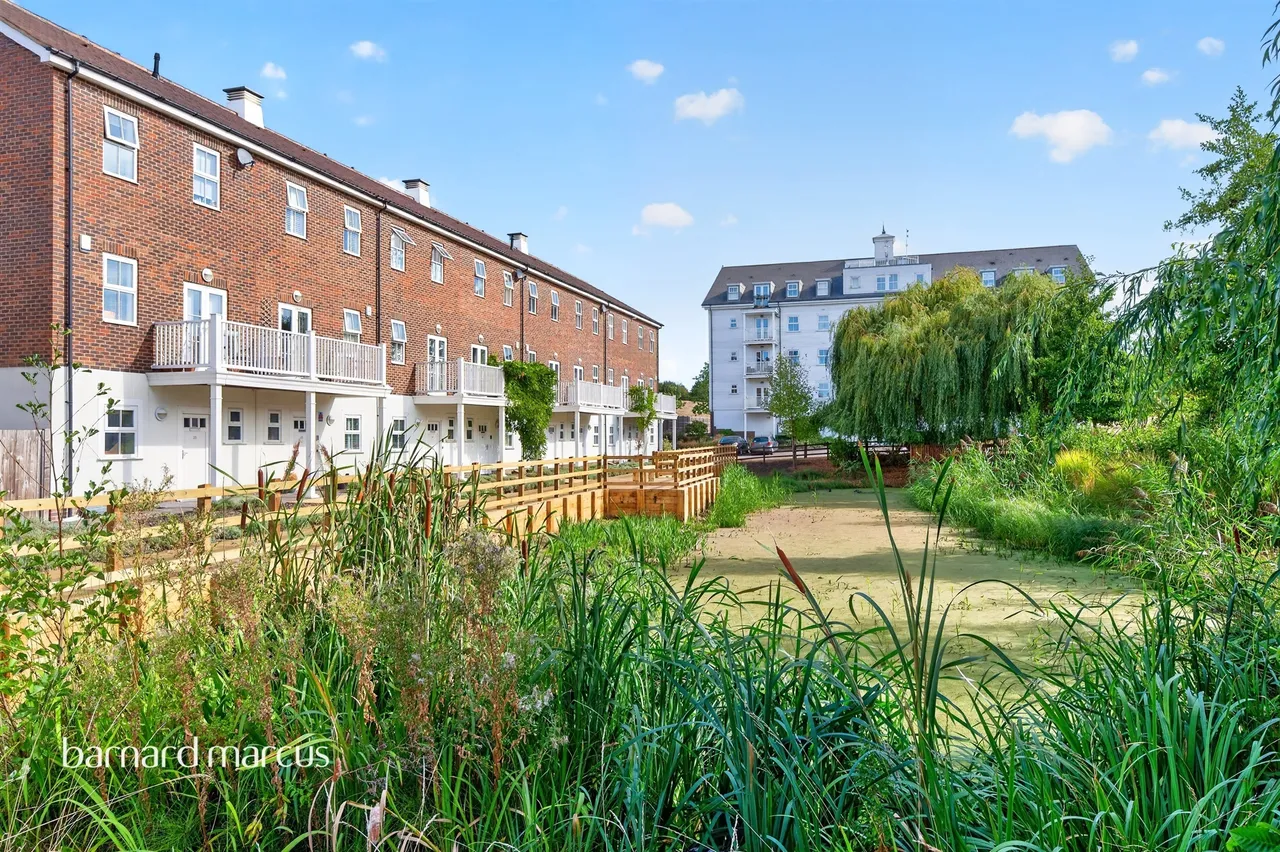 Beaumont Drive, Worcester Park, KT4, photo 20