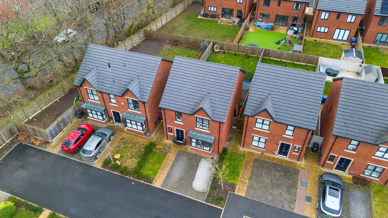 Hazelfield Gardens, Lowton, Warrington, Warrington, WA3 2UL, photo 23