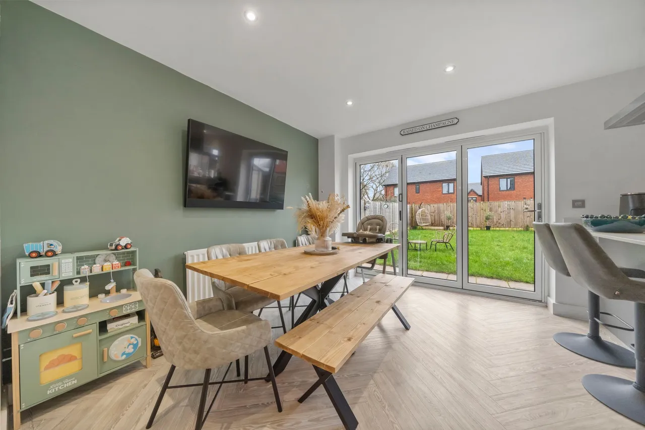 Hazelfield Gardens, Lowton, Warrington, Warrington, WA3 2UL, photo 3
