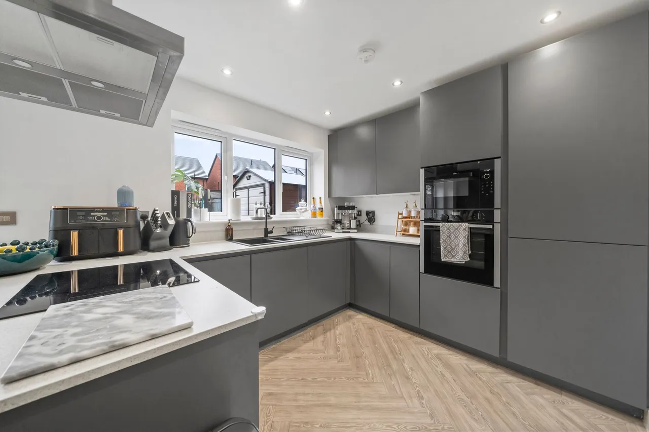 Hazelfield Gardens, Lowton, Warrington, Warrington, WA3 2UL, photo 6