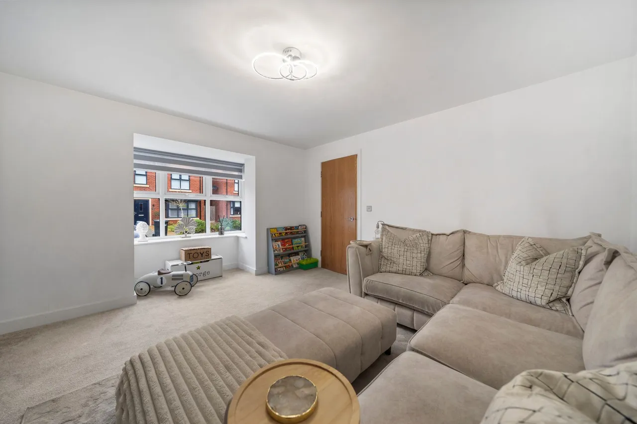 Hazelfield Gardens, Lowton, Warrington, Warrington, WA3 2UL, photo 4