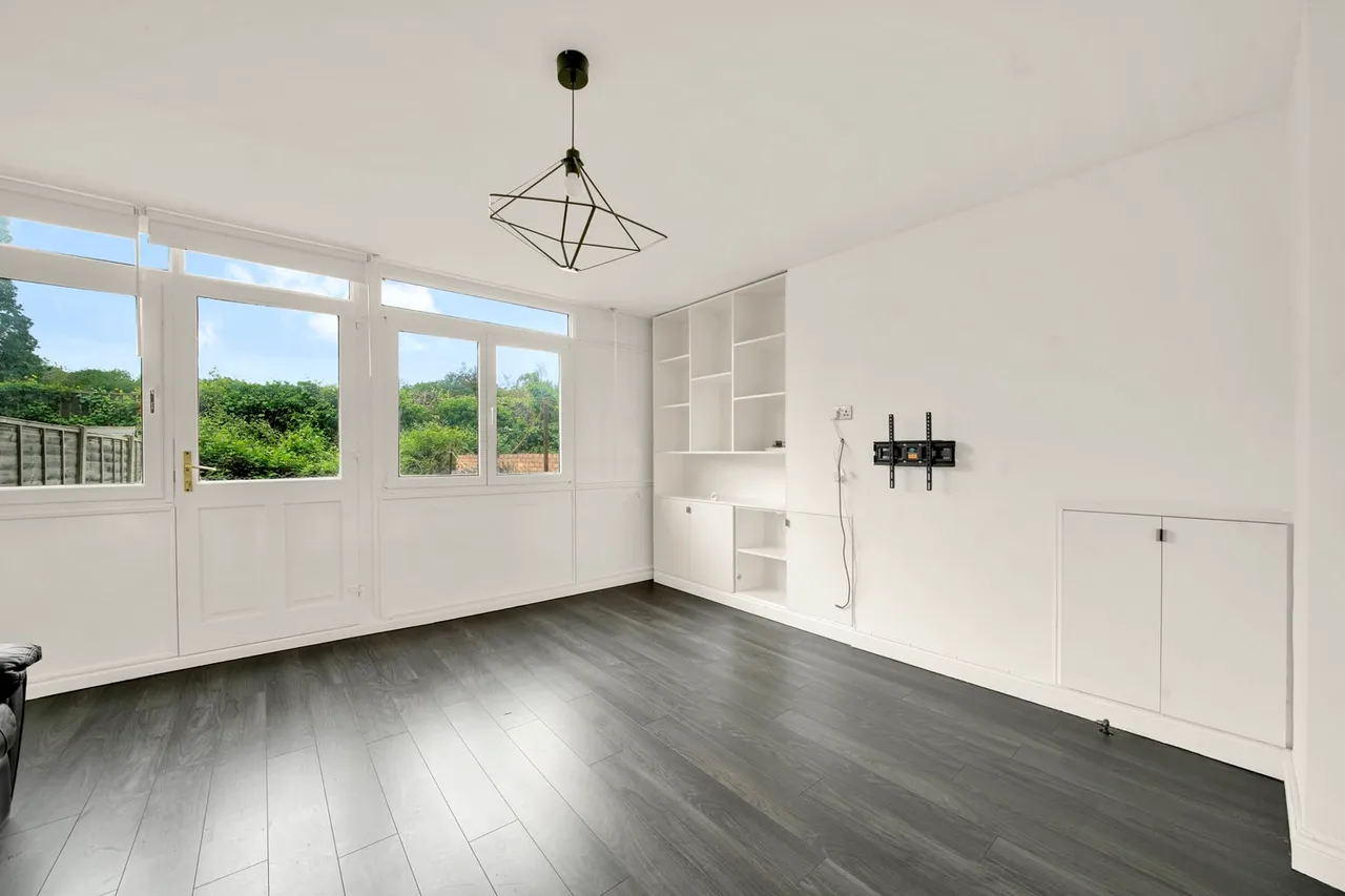Flat 3, Urmston House, Seyssel Street, London, Greater London, E14 3HT, photo 7