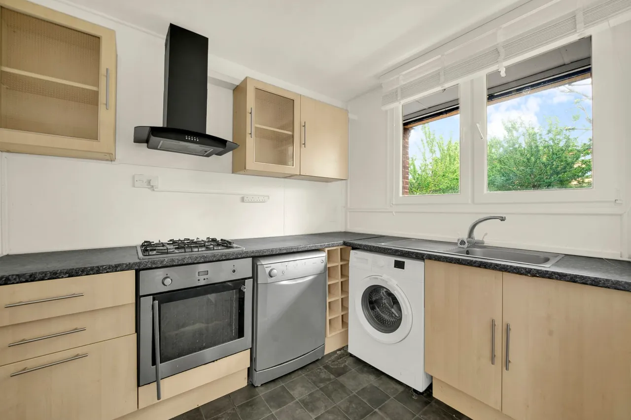 Flat 3, Urmston House, Seyssel Street, London, Greater London, E14 3HT, photo 5