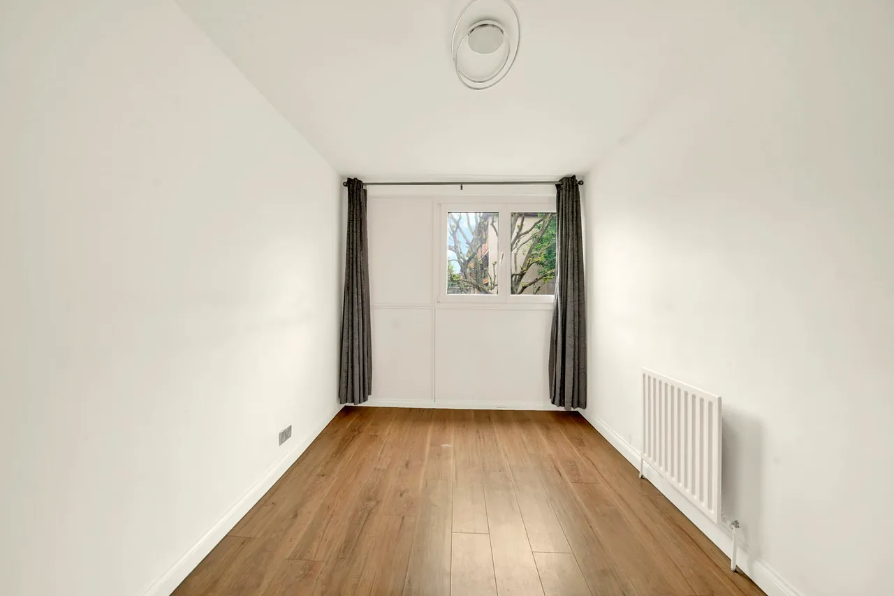 Flat 3, Urmston House, Seyssel Street, London, Greater London, E14 3HT, photo 10